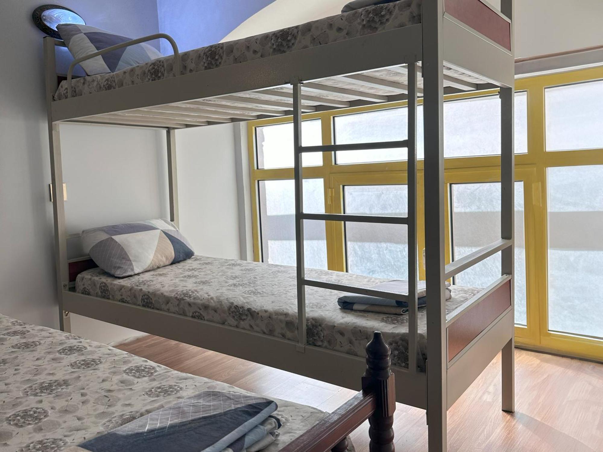 Flora Music & Art Hostel 巴库 外观 照片